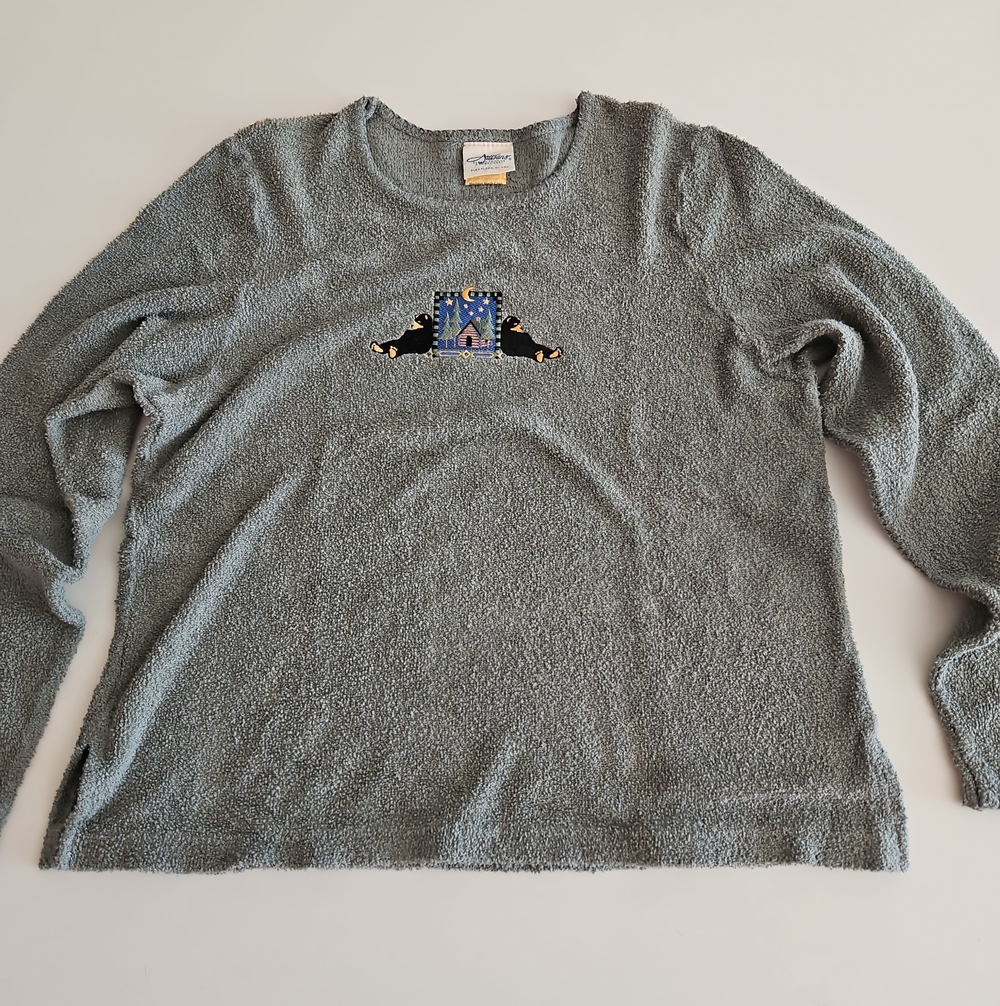 Artisans Cozy Light Gray Embroidered Women's Sweater